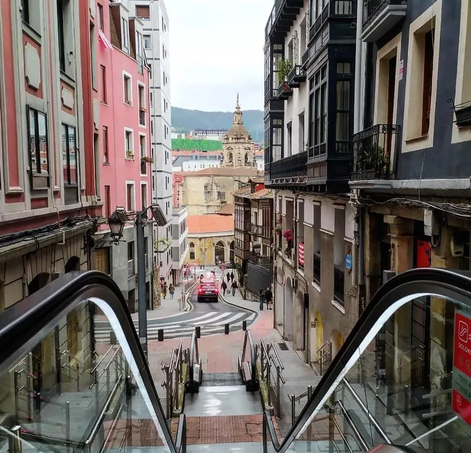 Apartamento Alojamiento en TORRE SOLOKOETXE License LBI227 Bilbao